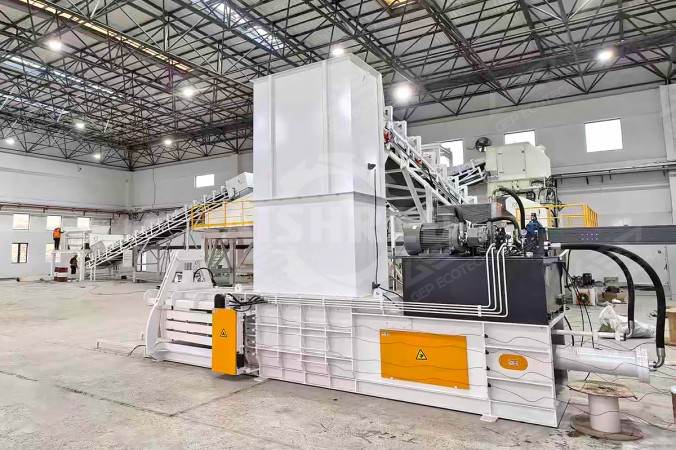 Afvalverdichter voor een project in Shanghai voor de omzetting van brandbaar bouwafval naar alternatieve brandstof