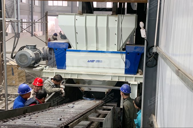 Recyclageproject voor verfemmers in Henan, China